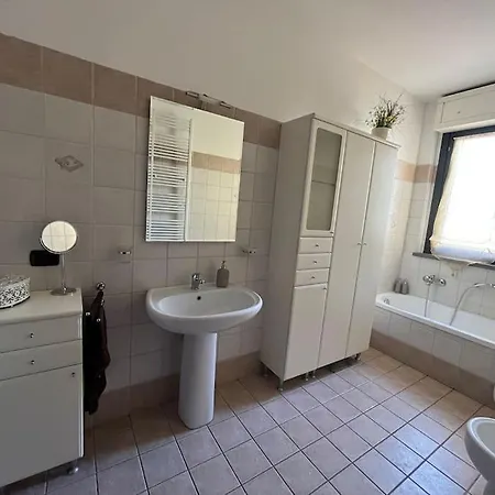 Apartment To Florence Prato (Prato)